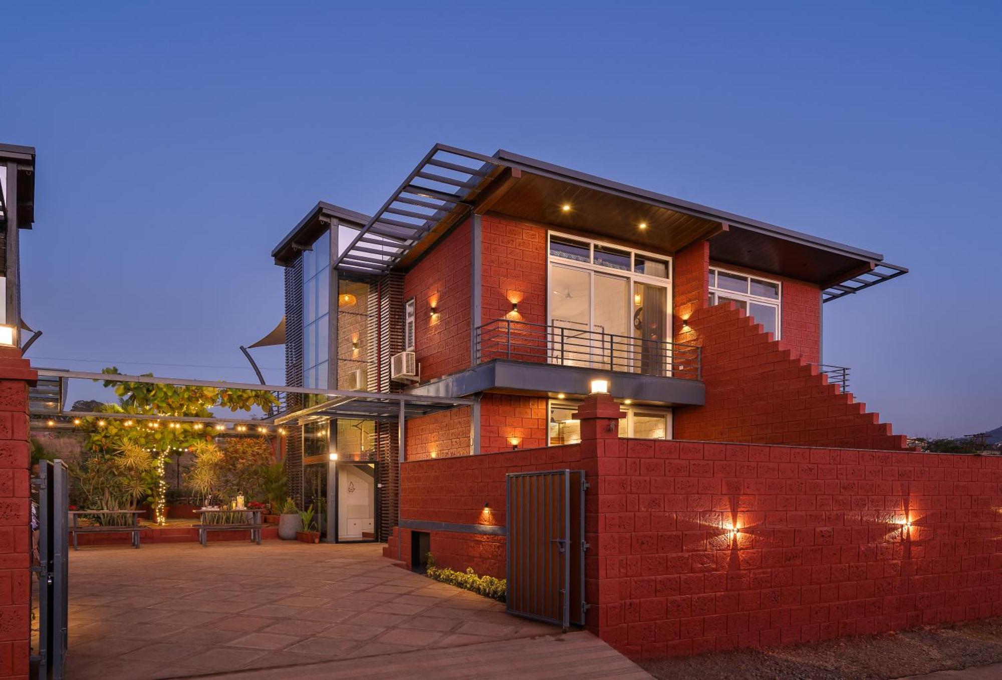 Saffronstays Calvin - 3 Bedroom Pool Villa In 로나발라 외부 사진