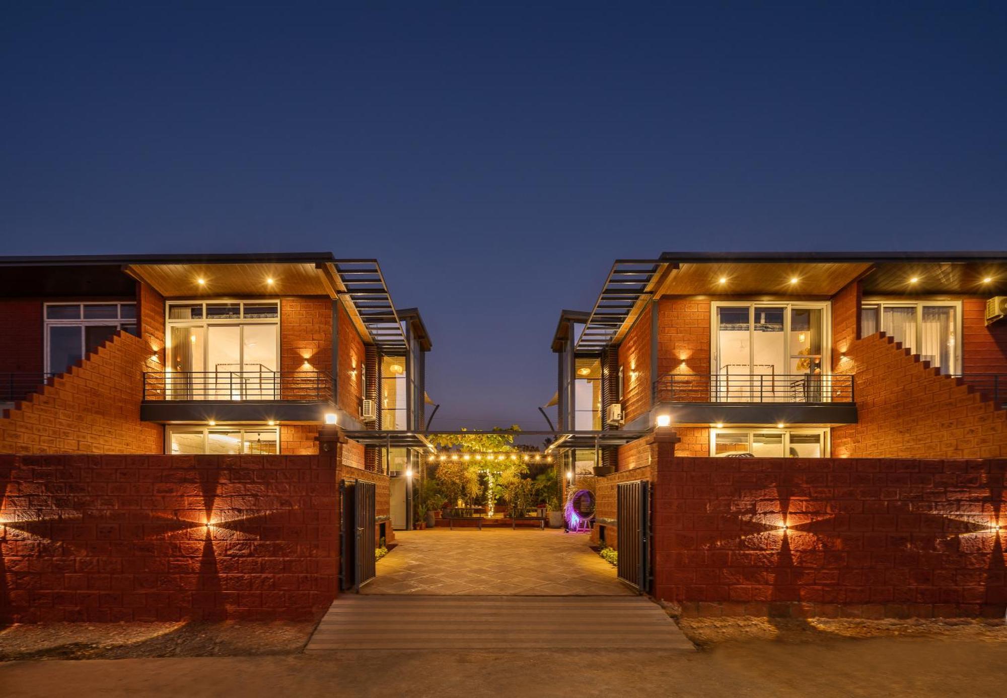 Saffronstays Calvin - 3 Bedroom Pool Villa In 로나발라 외부 사진